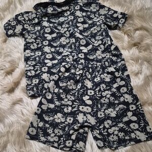 Kids Black And Tan Floral Hawaiin Button Down Short Sleeve And Shorts Sz. 6